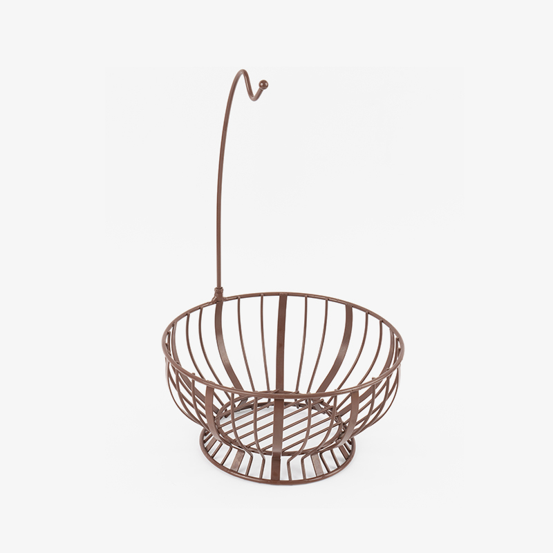 Hedelmäkori banaaniripustimella keittiöön